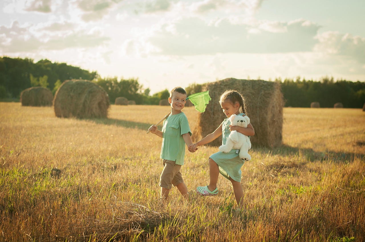 北安市市海阔实木家居有限公司